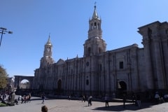 comodarlavueltaalmundo.com_arequipa2