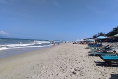 como-dar-la-vuelta-al-mundo-playa-hoi-an