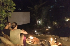 Como-dar-la-vuelta-al-mundo-movie-garden-pokhara