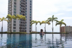 como-dar-la-vuelta-al-mundo-georgetown-apartamentos-piscina