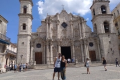 comodarlavueltaalmundo.com_Habana_Vieja-min