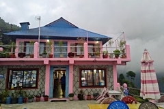 Como-dar-la-vuelta-al-mundo-lodge-annapurna