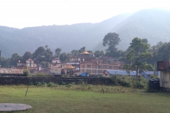 Como-dar-la-vuelta-al-mundo-monasterio-de-lejos