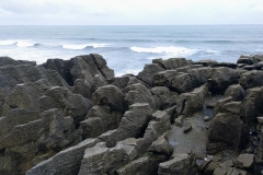 como-dar-la-vuelta-al-mundo-nz-pancacke-rocks-min-1