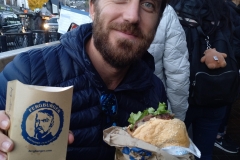 como-dar-la-vuelta-al-mundo-nz-queenstown-fergburger-min